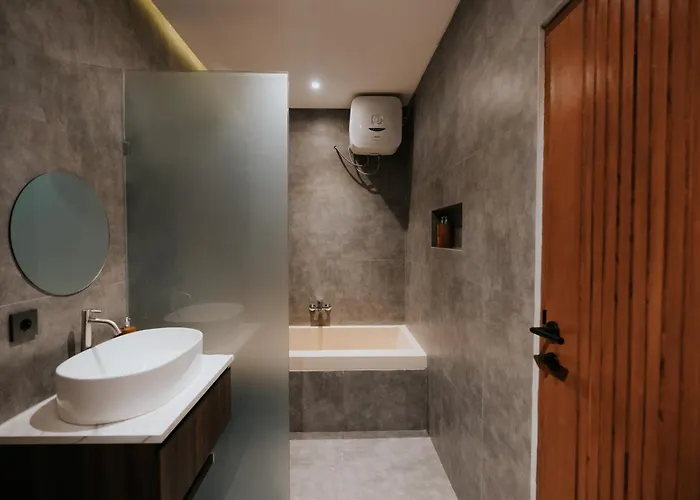 Casa Nika Apartahotel 4*